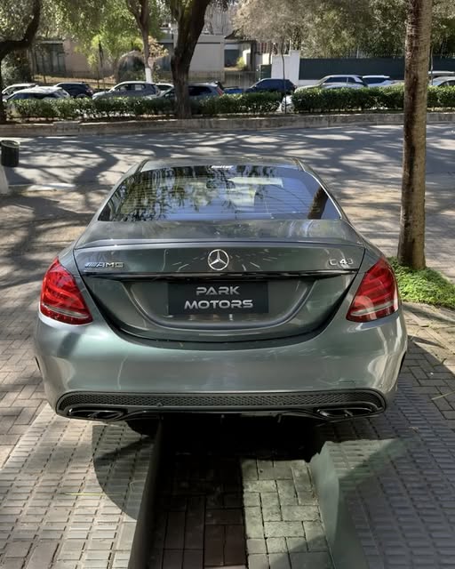 MERCEDES-BENZ C 43 AMG - Imagem 6