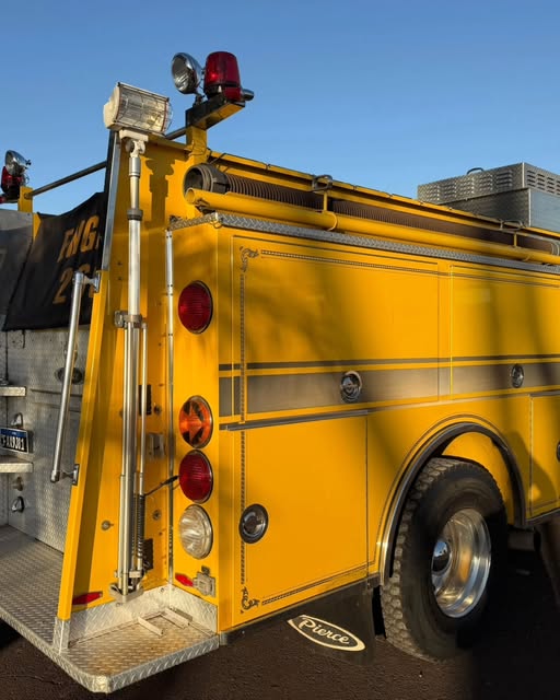 PIERCE DASH CUSTOM PUMPER - Imagem 7