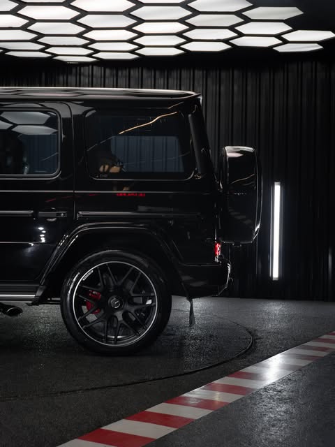 MERCEDES-BENZ G 63 AMG AMG - Imagem 11