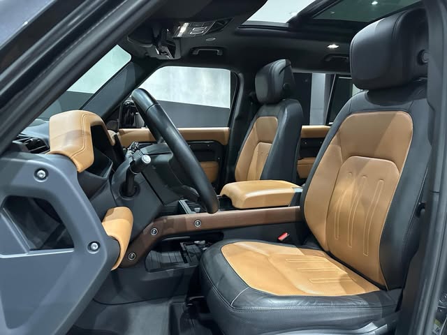 LAND ROVER DEFENDER - Imagem 8