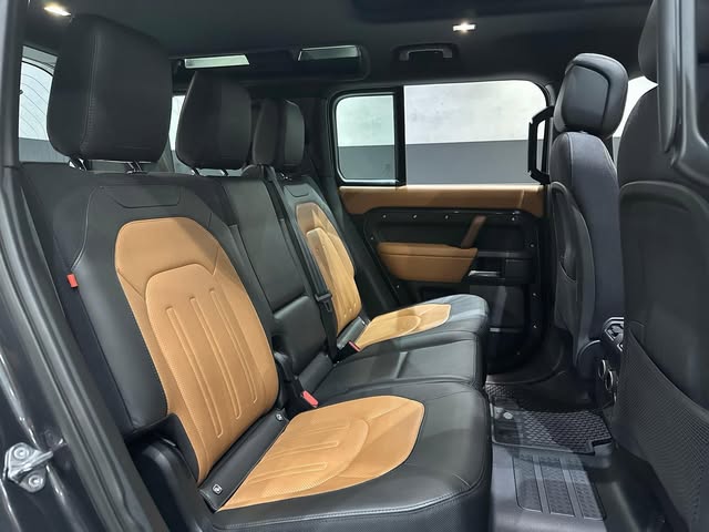 LAND ROVER DEFENDER - Imagem 9