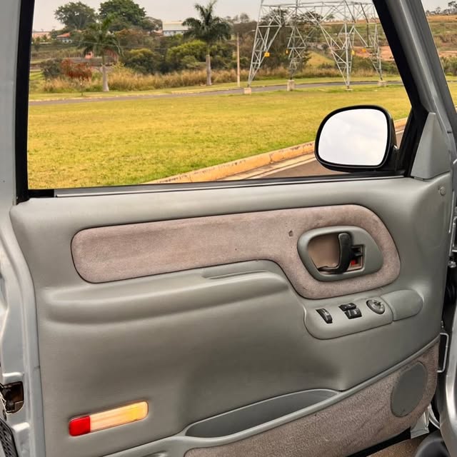 CHEVROLET SILVERADO D20 - Imagem 16