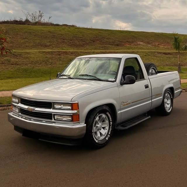 CHEVROLET SILVERADO D20 - Imagem 3