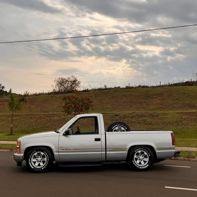 CHEVROLET SILVERADO D20 - Imagem 5