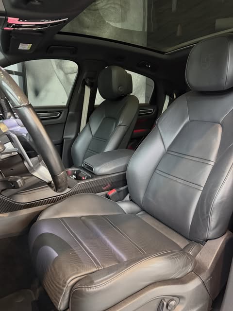 PORSCHE CAYENNE PLATINUM EDITION - Imagem 7