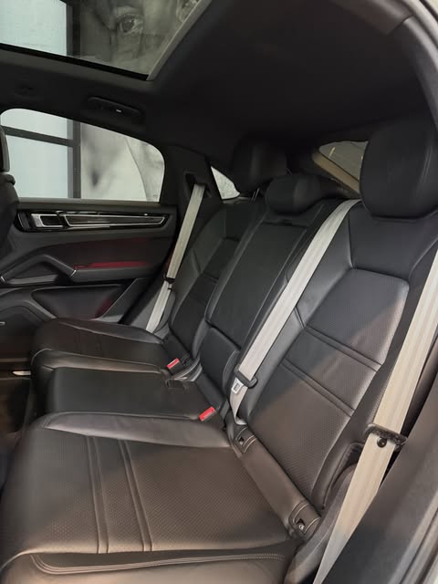 PORSCHE CAYENNE PLATINUM EDITION - Imagem 8