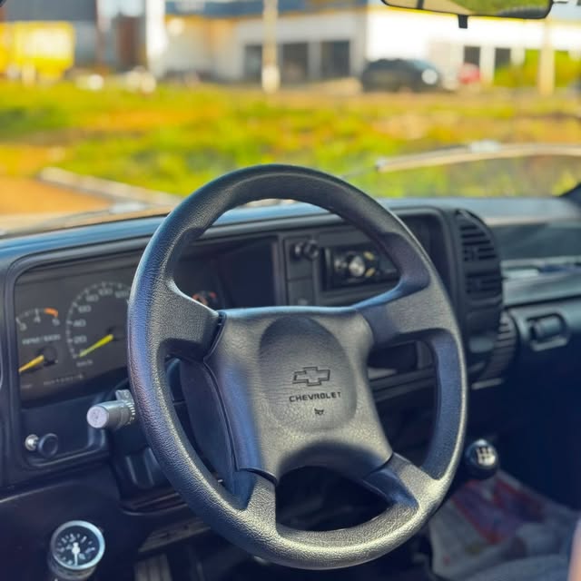 CHEVROLET SILVERADO COMPLETA - Imagem 13