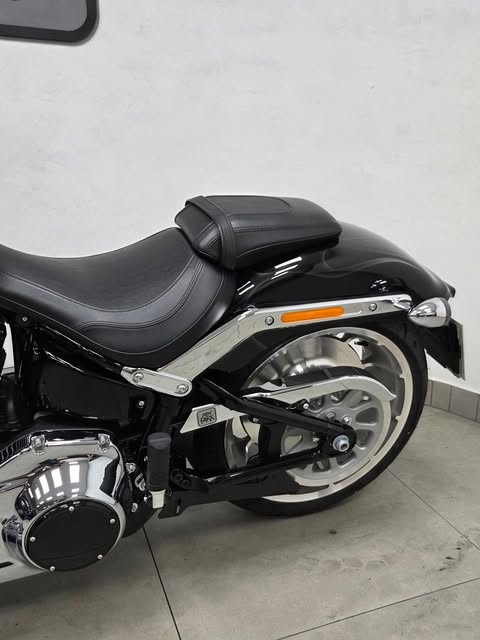 HARLEY-DAVIDSON SOFTAIL FAT BOY - Imagem 14