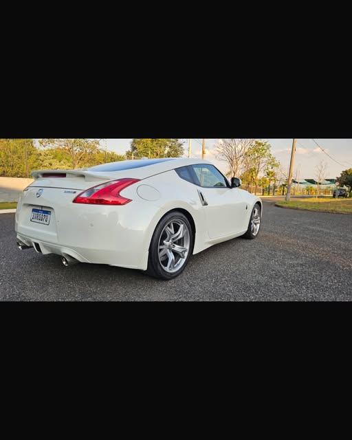 NISSAN 370Z SPORT PACKAGE - Imagem 13