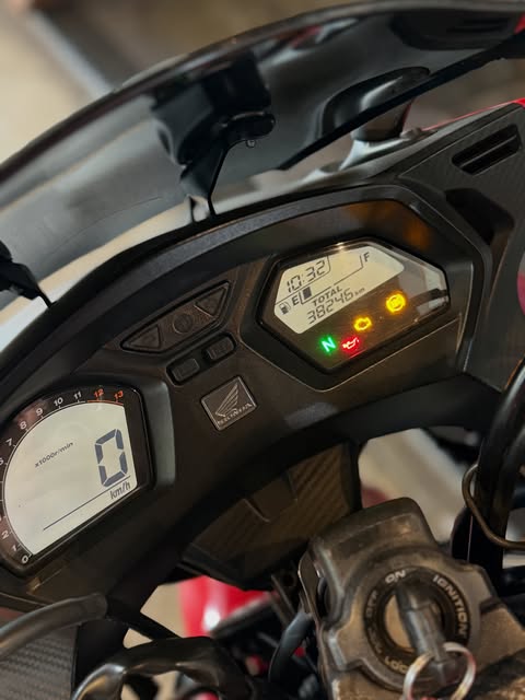 HONDA CBR 650F - Imagem 7