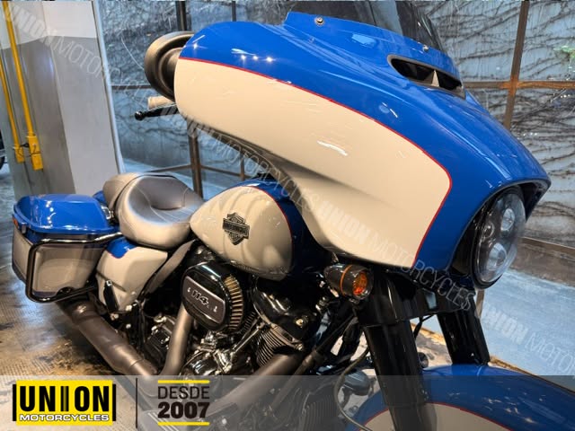 HARLEY-DAVIDSON STREET GLIDE SPECIAL - Imagem 6