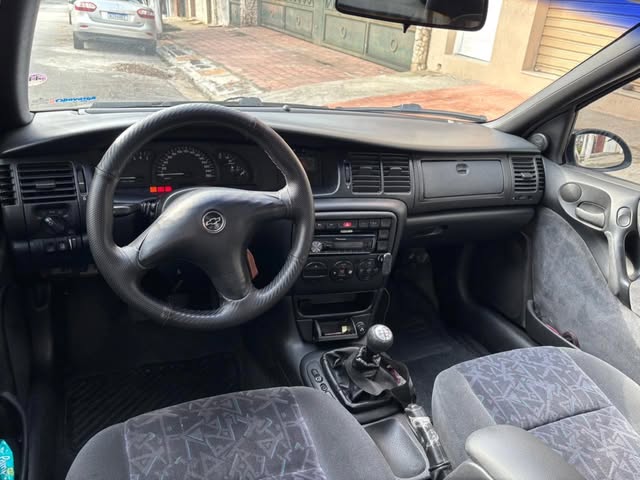 CHEVROLET VECTRA GLS - Imagem 9
