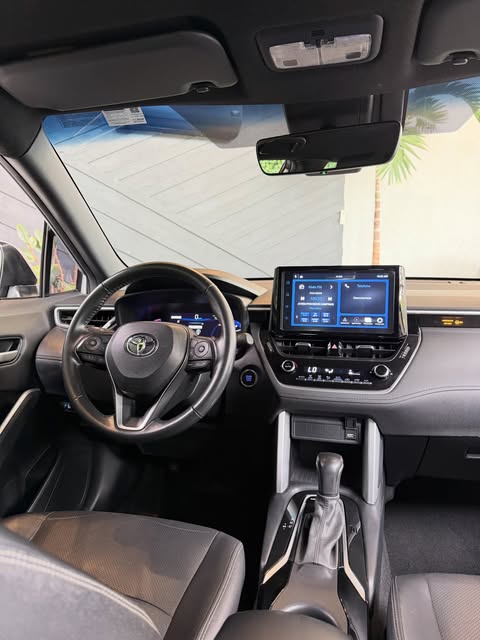 TOYOTA COROLLA CROSS XRE DIRECT SHIFT - Imagem 4