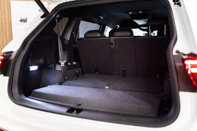 VOLKSWAGEN TIGUAN ALLSPACE R-LINE - Imagem 8