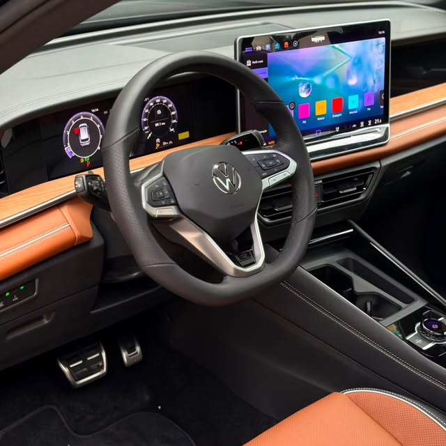VOLKSWAGEN TIGUAN R-LINE - Imagem 2