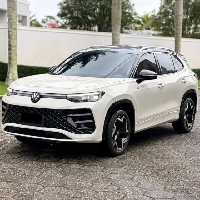 VOLKSWAGEN TIGUAN R-LINE - Imagem 12