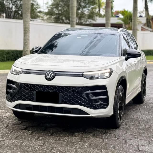 VOLKSWAGEN TIGUAN R-LINE - Imagem 3