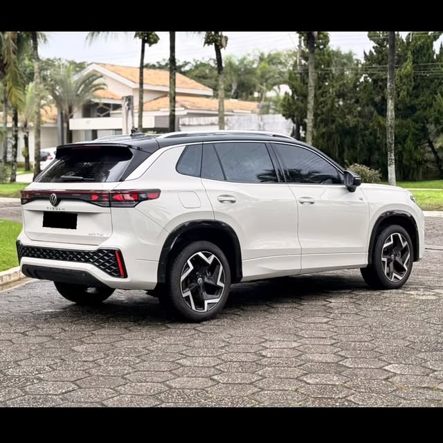 VOLKSWAGEN TIGUAN R-LINE - Imagem 6