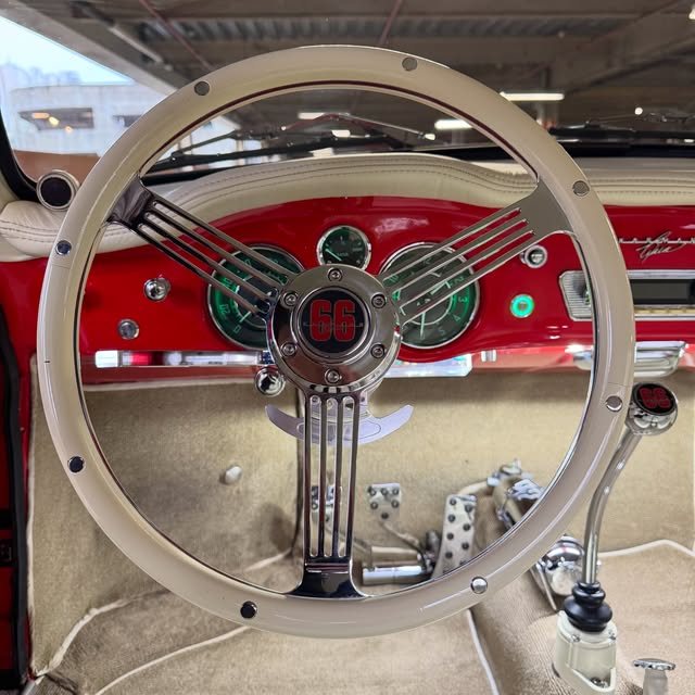 VOLKSWAGEN KARMANN-GHIA - Imagem 15