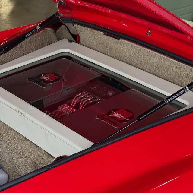 VOLKSWAGEN KARMANN-GHIA - Imagem 18