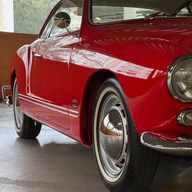 VOLKSWAGEN KARMANN-GHIA - Imagem 3