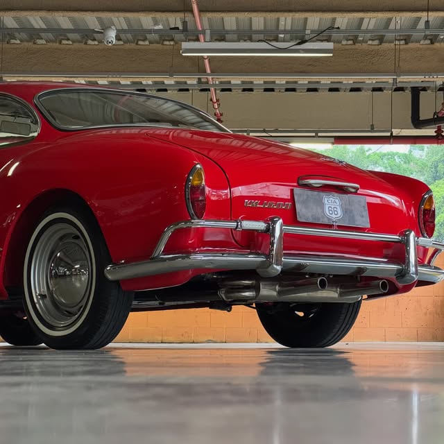VOLKSWAGEN KARMANN-GHIA - Imagem 6