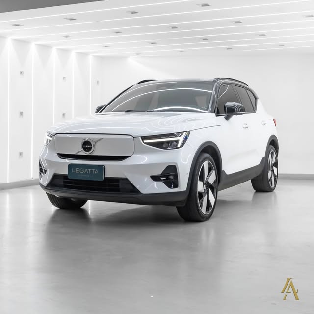 VOLVO XC40 ULTIMATE - Imagem 3