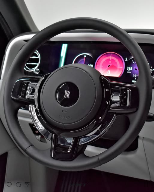 ROLLS-ROYCE CULLINAN - Imagem 10