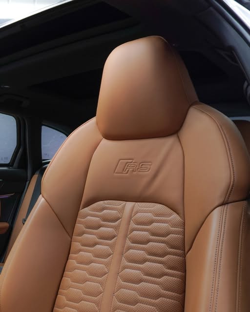 AUDI RS6 AVANT PERFORMANCE - Imagem 5