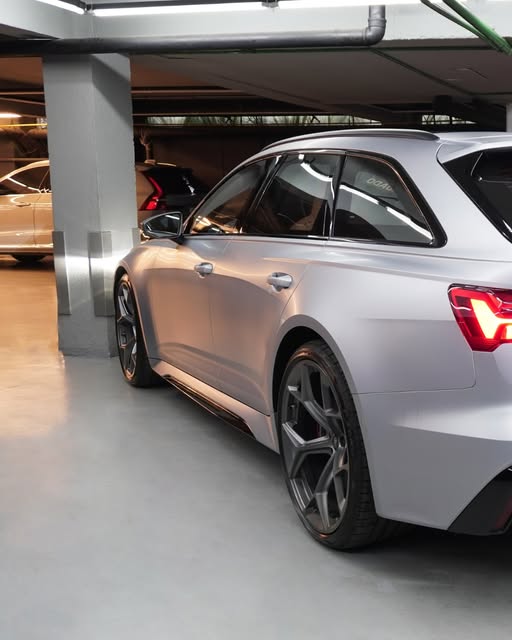 AUDI RS6 AVANT PERFORMANCE - Imagem 7