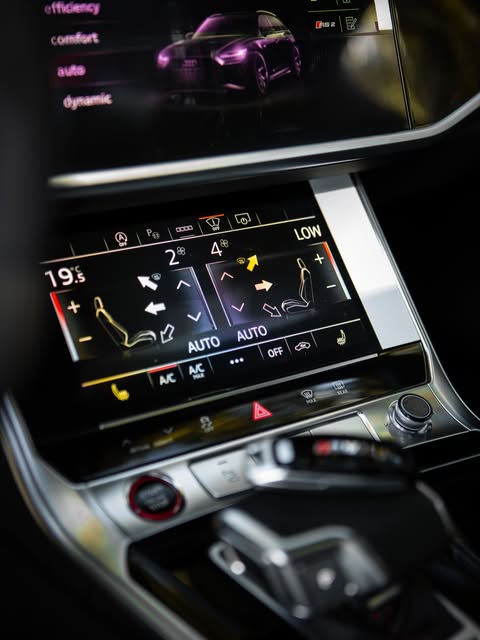 AUDI RS6 AVANT GT - Imagem 17