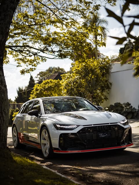 AUDI RS6 AVANT GT - Imagem 8