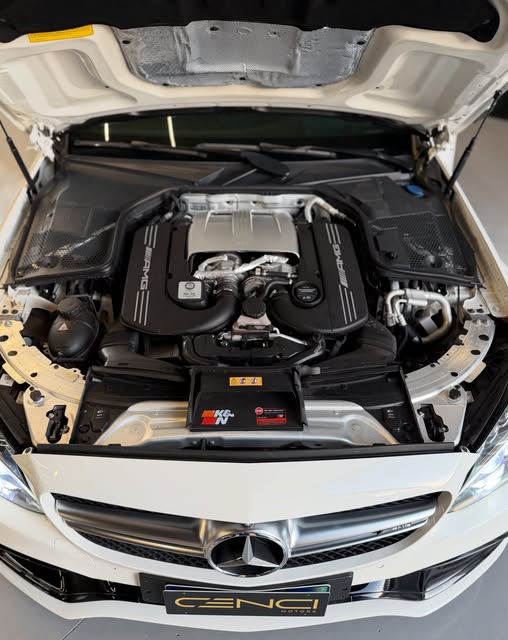 MERCEDES-BENZ C 63 AMG AMG - Imagem 11