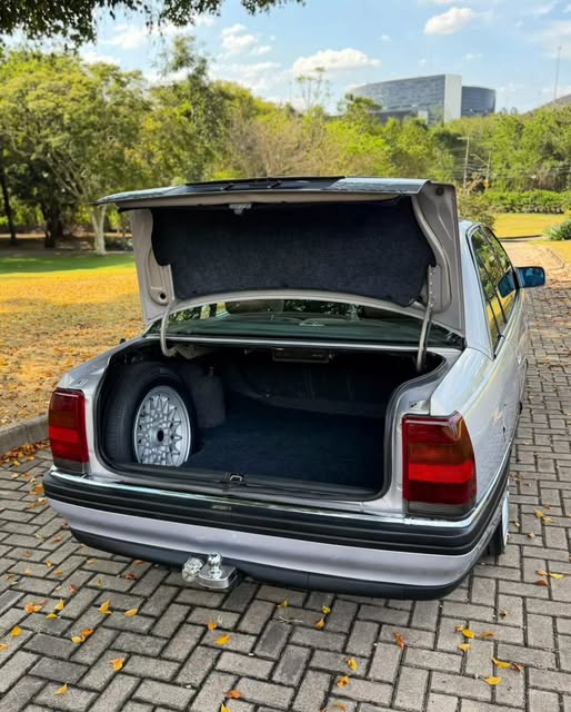 CHEVROLET OMEGA CD - Imagem 18