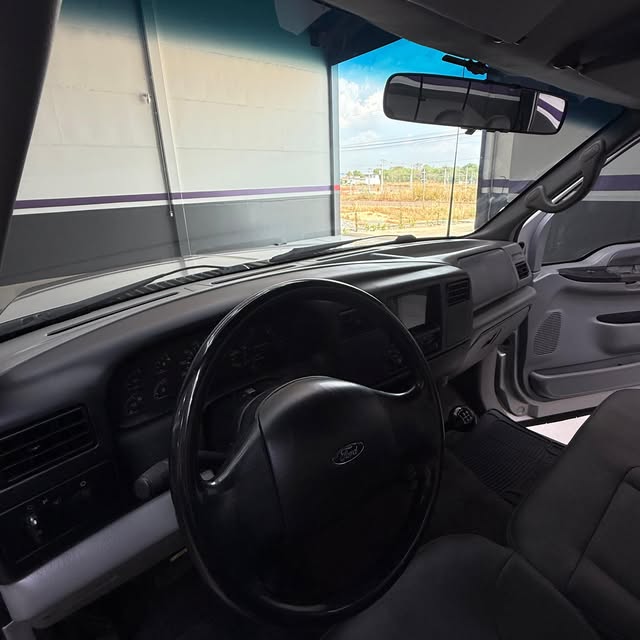 FORD F-250 XLT-L - Imagem 15