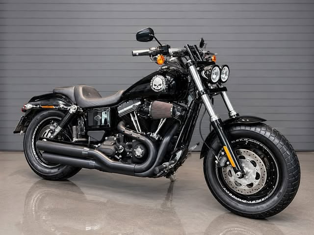 HARLEY-DAVIDSON FAT BOB - Imagem 1