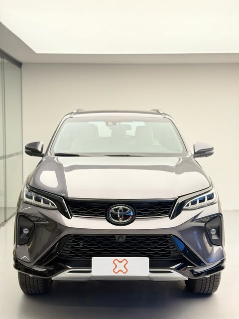 TOYOTA SW4 DIAMOND - Imagem 2