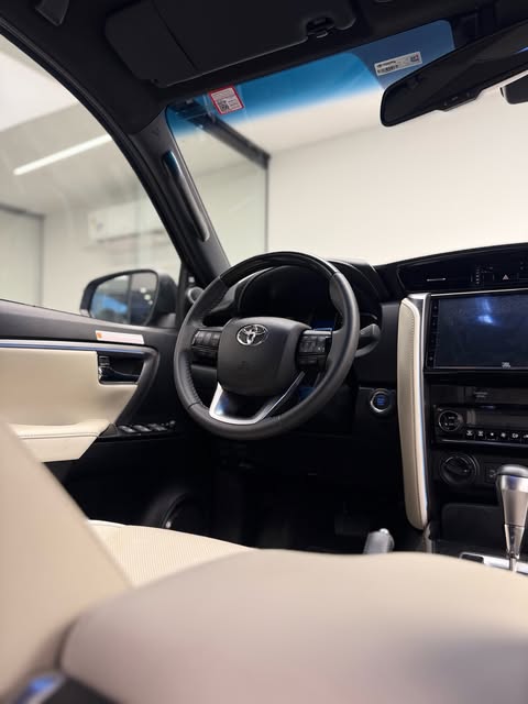 TOYOTA SW4 DIAMOND - Imagem 6