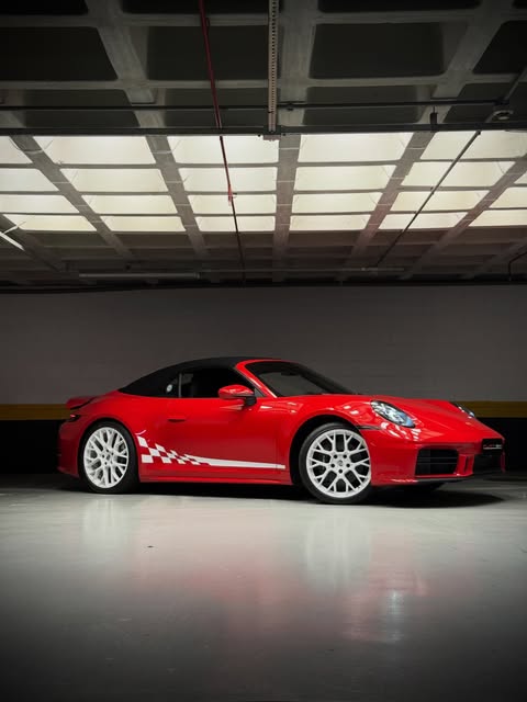 PORSCHE 911 CARRERA T CABRIOLET - Imagem 17