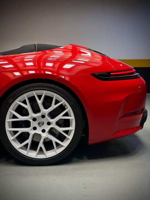 PORSCHE 911 CARRERA T CABRIOLET - Imagem 4