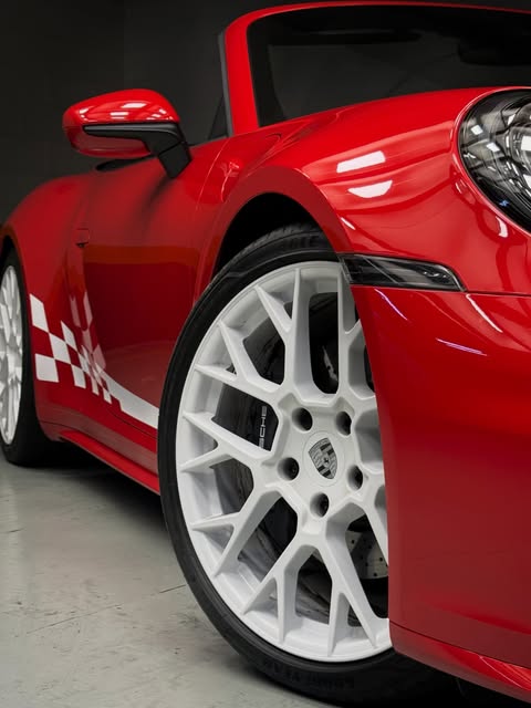 PORSCHE 911 CARRERA T CABRIOLET - Imagem 8