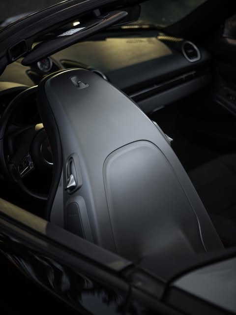 PORSCHE 718 BOXSTER T - Imagem 11