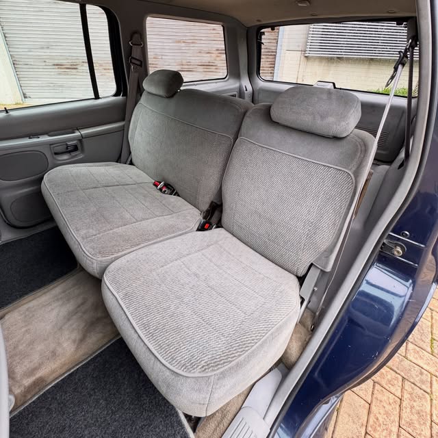 FORD EXPLORER XLT - Imagem 7