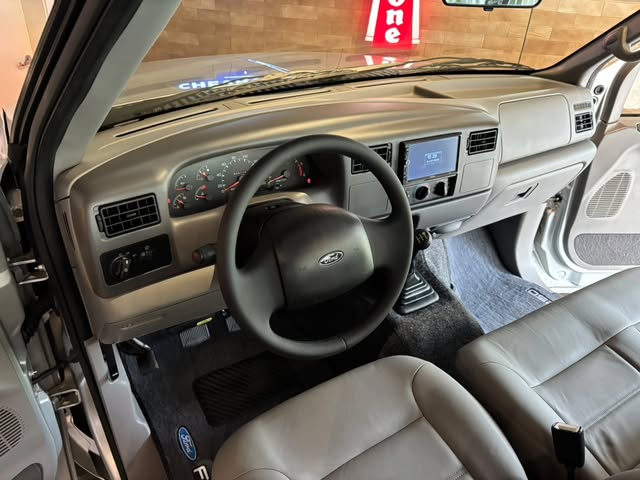 FORD F-250 XL-K - Imagem 9