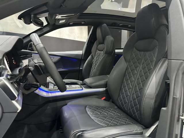 AUDI Q8 3.0 TFSI PERFORMANCE BLACK QUATTRO TIPTRONIC - Imagem 9