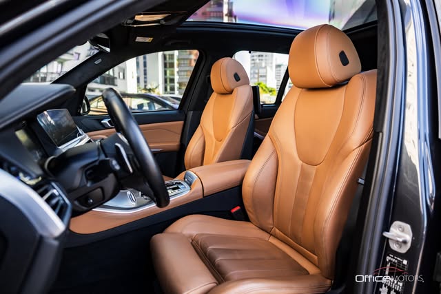BMW X5 XDRIVE 45E M SPORT - Imagem 10