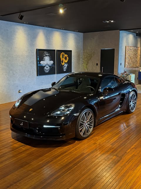PORSCHE 718 - Imagem 1