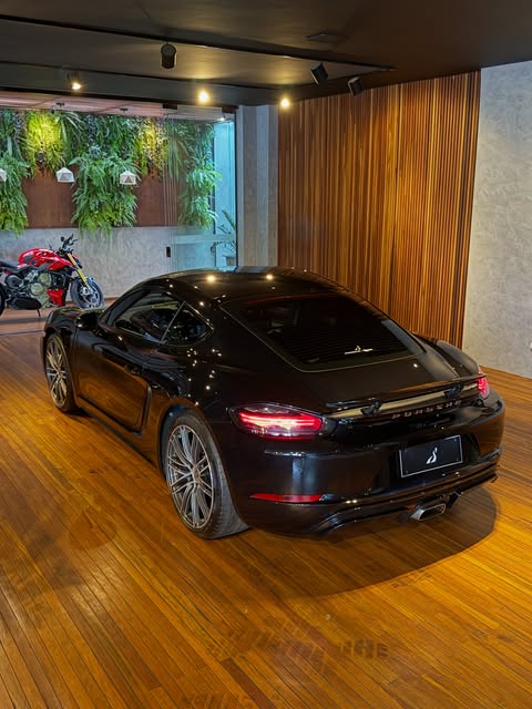 PORSCHE 718 - Imagem 4