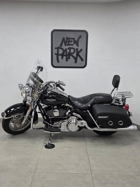 HARLEY-DAVIDSON ROAD KING CLASSIC - Imagem 12