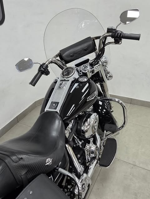 HARLEY-DAVIDSON ROAD KING CLASSIC - Imagem 7